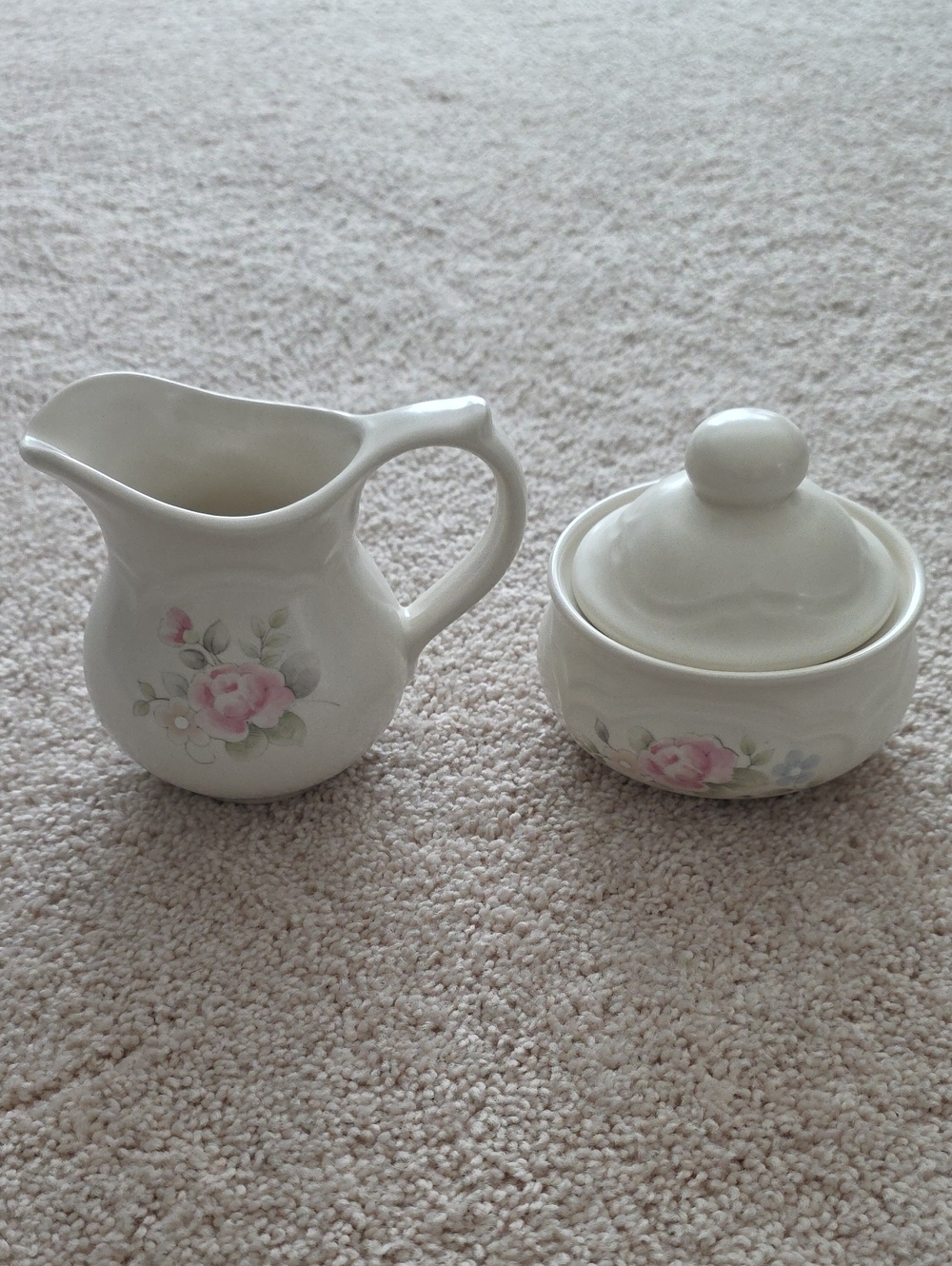 Pfaltzgraff Pink Rose Ceramic Creamer and Sugar